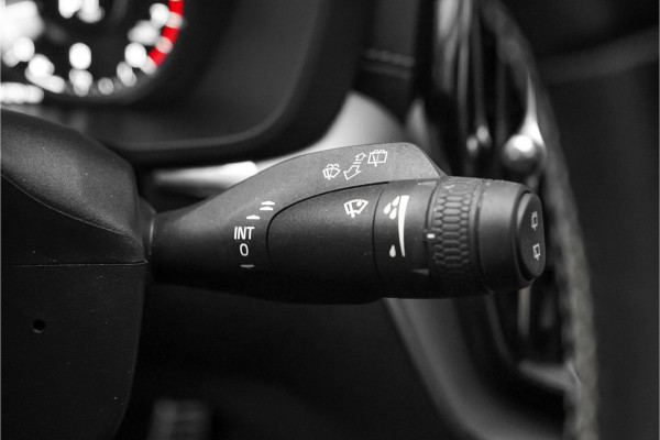 Volvo XC60 2.0 B5 Inscription R-Design Pano Trekhaak Harman/Kardon