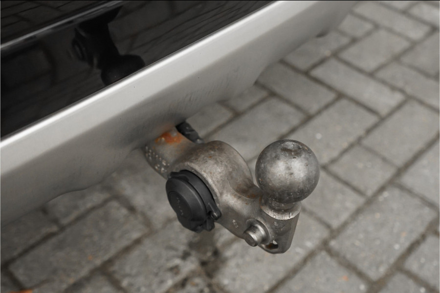 Volvo XC60 2.0 B5 Inscription R-Design Pano Trekhaak Harman/Kardon