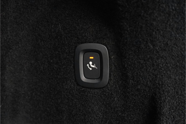 Volvo XC60 2.0 B5 Inscription R-Design Pano Trekhaak Harman/Kardon