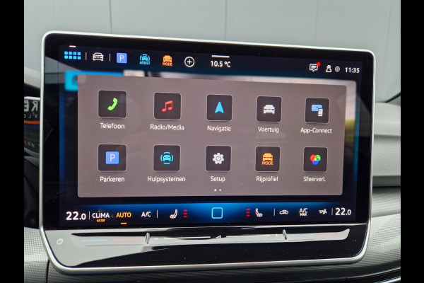 Volkswagen Golf 1.5 eHybrid 50 Edition /Panoramadak /IQ drive /IQ Light