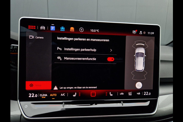 Volkswagen Golf 1.5 eHybrid 50 Edition /Panoramadak /IQ drive /IQ Light