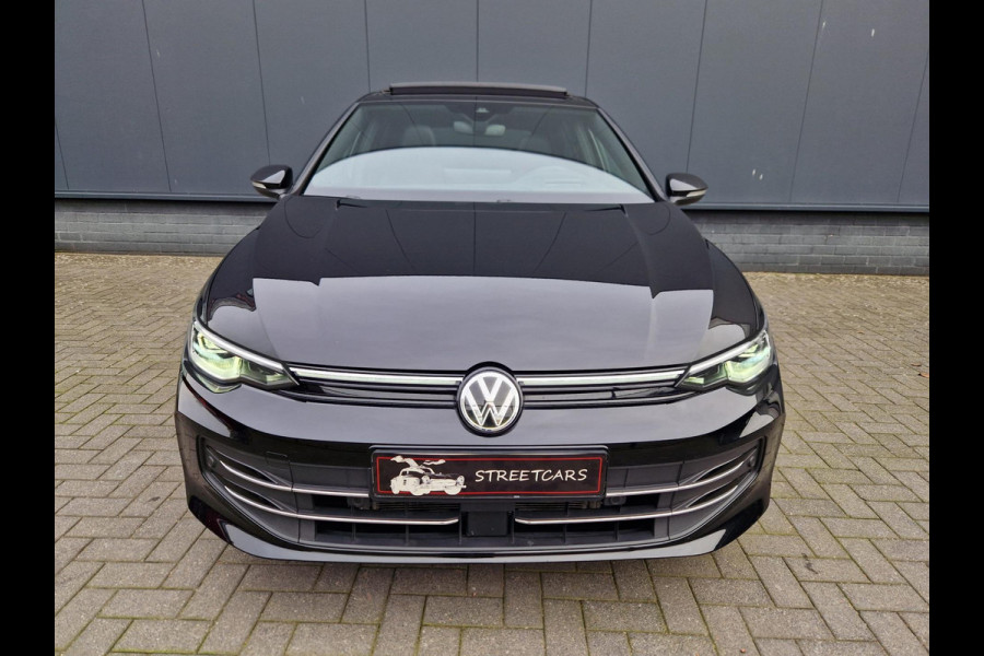 Volkswagen Golf 1.5 eHybrid 50 Edition /Panoramadak /IQ drive /IQ Light