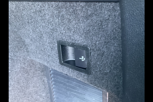 Škoda Kodiaq 7-Pers 1.5 TSI Sportline 7p. Virtual Pano.dak Trekhaak 20"LMV Full option Business