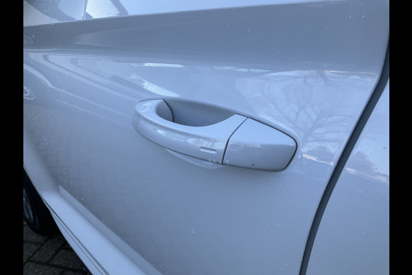 Škoda Kodiaq 7-Pers 1.5 TSI Sportline 7p. Virtual Pano.dak Trekhaak 20"LMV Full option Business