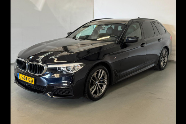 BMW 5 Serie Touring 530i M Sport / Adaptive / Leder / Camera