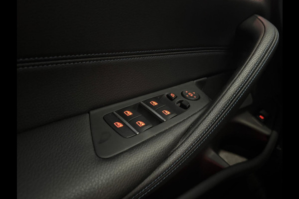 BMW 5 Serie Touring 530i M Sport / Adaptive / Leder / Camera