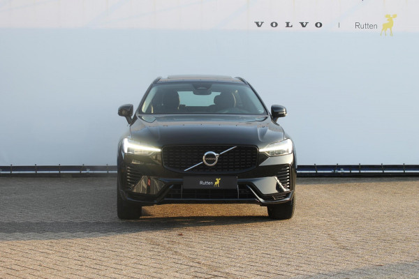 Volvo XC60 T6 Plug-in hybrid 350PK AWD Plus Dark Lederen bekleding / Cruise Control / Panoramisch schuif-kanteldak / Google infotainment incl navigatie / Elektrisch bedienbare voorstoelen met geheugen
