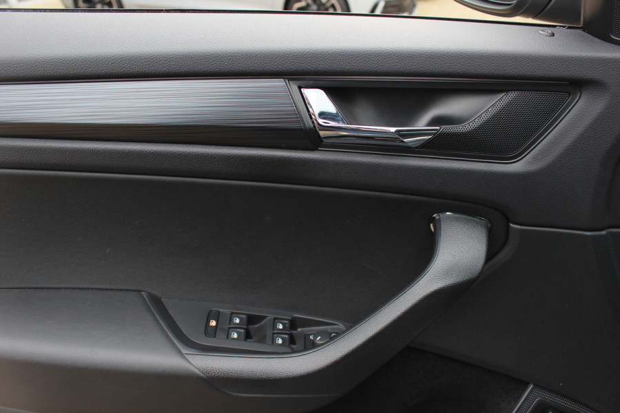 Škoda Kodiaq 1.4 TSI Ambition Business 5p. / CarPlay / Keyless / Navigatie / 18'' / Elektr. achterklep / LED Koplampen / DAB / Cruise Control