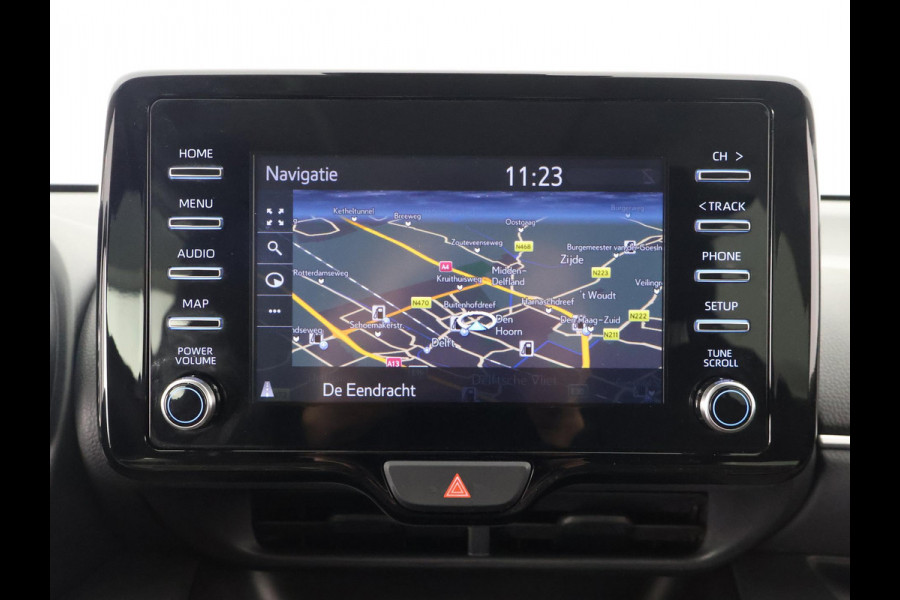 Toyota Yaris 1.5 HYBRID NAVIGATIE AUTOMAAT 1e EIG GARANTIE 2033 . CAMERA . APPLE CARPLAY & ANDROID AUTO