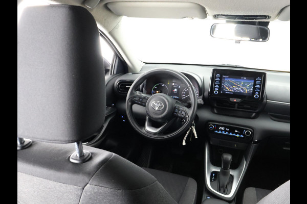 Toyota Yaris 1.5 HYBRID NAVIGATIE AUTOMAAT 1e EIG GARANTIE 2033 . CAMERA . APPLE CARPLAY & ANDROID AUTO