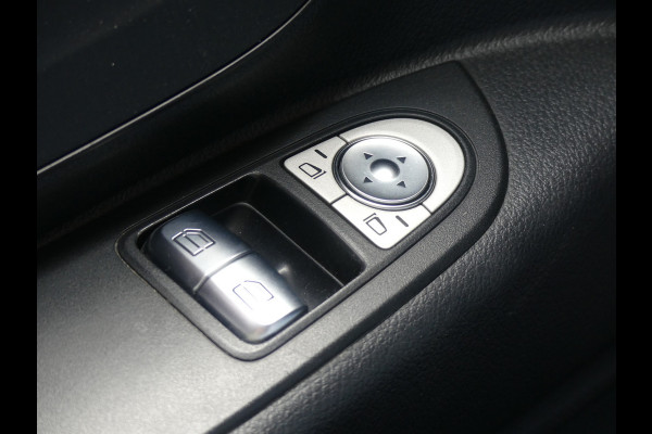 Mercedes-Benz Vito 114 CDI Lang Dubbel Cabine LED/Camera/Trekhaak/Navigatie