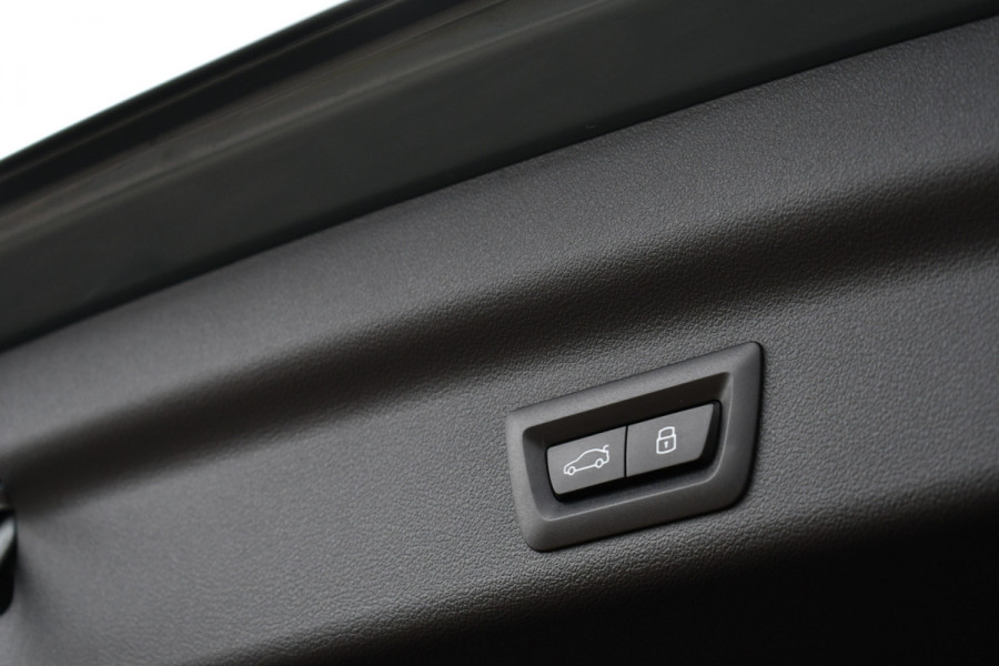 BMW X1 xDrive25e M-Sport Premium 18inch Camera ACC-voorbereiding