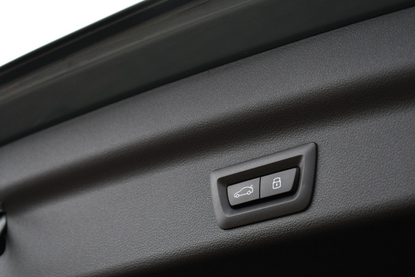 BMW X1 xDrive25e M-Sport Premium 18inch Camera ACC-voorbereiding