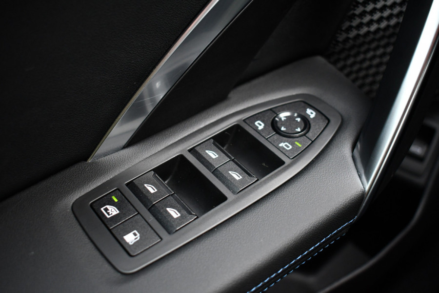 BMW X1 xDrive25e M-Sport Premium 18inch Camera ACC-voorbereiding