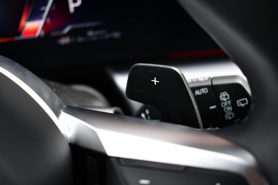 BMW X1 xDrive25e M-Sport Premium 18inch Camera ACC-voorbereiding