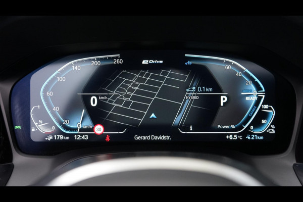 BMW 3-serie 320e M-Sport Shadow Line AUTOMAAT-360 CAMERA-ALCANTARA-AMBIANCE-CARBON-CRUISE-FULL LED-KEYLESS-MEMORY-PANORAMA