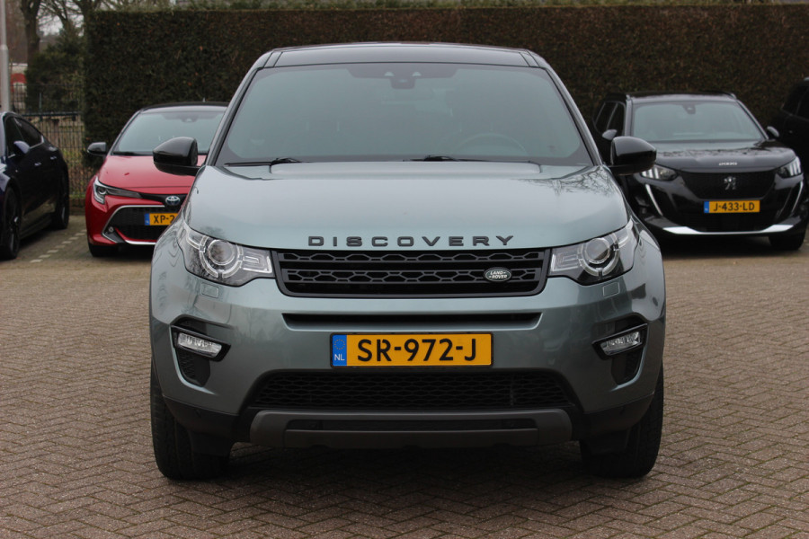 Land Rover Discovery Sport 2.0 TD4 Urban Series SE Dynamic / Trekhaak / Panoramadak / Camera / Leder / 19'' / Meridian / Navigatie / Stuur+Stoelverwarming / Cruise Control