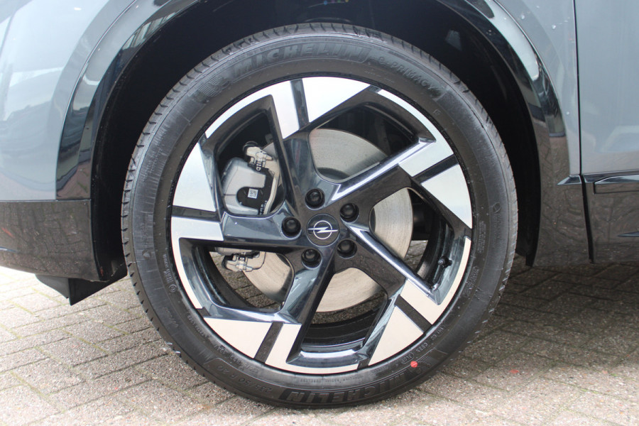 Opel Grandland 1.6 Turbo Plug-in-Hybrid Ultimate | Panoramadak | Trekhaak | Head-Up | FOCAL