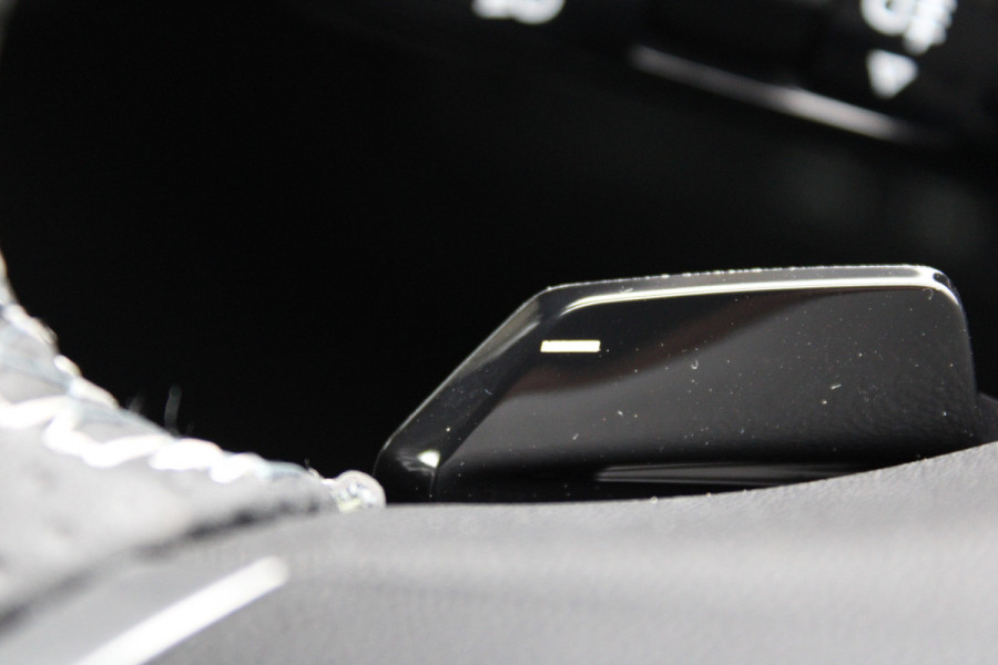 Opel Grandland 1.6 Turbo Plug-in-Hybrid Ultimate | Panoramadak | Trekhaak | Head-Up | FOCAL