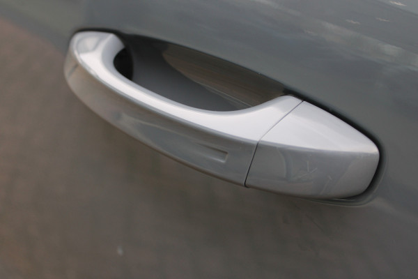 Opel Grandland 1.6 Turbo Plug-in-Hybrid Ultimate | Panoramadak | Trekhaak | Head-Up | FOCAL