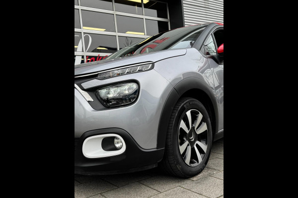 Citroën C3 1.2 PureTech Shine Pack - AUTOMAAT I Navigatie / Apple CarPlay I Airco I Sport velgen I PDC I