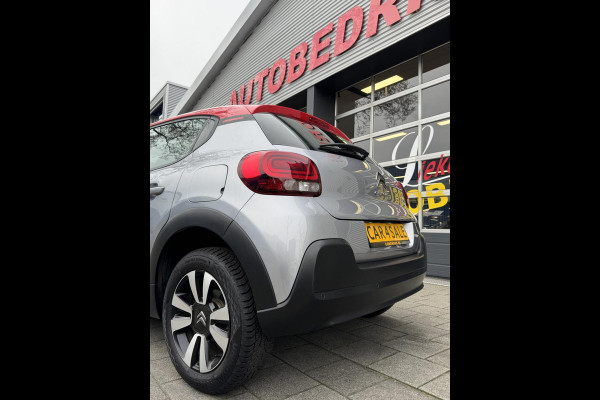 Citroën C3 1.2 PureTech Shine Pack - AUTOMAAT I Navigatie / Apple CarPlay I Airco I Sport velgen I PDC I