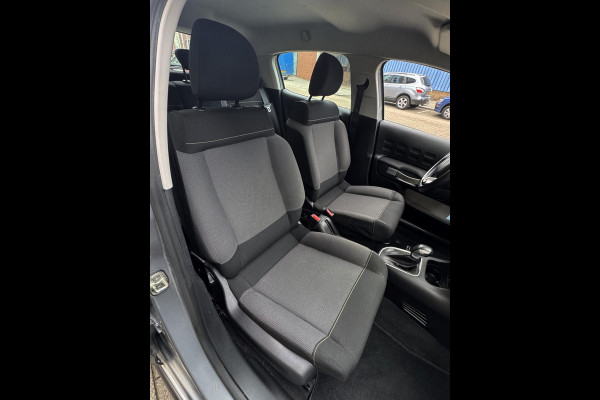 Citroën C3 1.2 PureTech Shine Pack - AUTOMAAT I Navigatie / Apple CarPlay I Airco I Sport velgen I PDC I