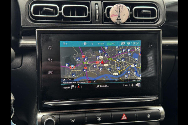 Citroën C3 1.2 PureTech Shine Pack - AUTOMAAT I Navigatie / Apple CarPlay I Airco I Sport velgen I PDC I