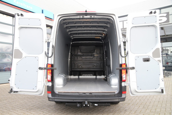 Volkswagen Crafter 2.0 TDI 140 L3H3 | Aut. | 3T trekgewicht | Navi | Camera | Airco..