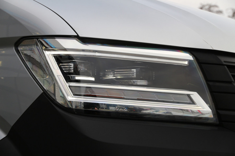 Volkswagen Crafter 2.0 TDI 140 L3H3 | Aut. | 3T trekgewicht | Navi | Camera | Airco..