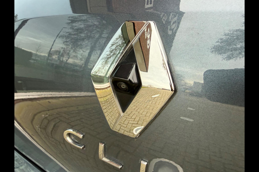 Renault Clio 1.6 E-Tech Hybrid R.S. Line - Automaat - Navi - Climate - Camera - Org.NL