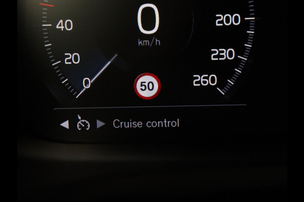 Volvo V60 2.0 T8 Recharge AWD Inscription | Panoramadak | Trekhaak | Stoel & stuurverwarming | Carplay | Harman/Kardon | Navigatie | Achterbankverwarming | Cruise control | PHEV | Plug In