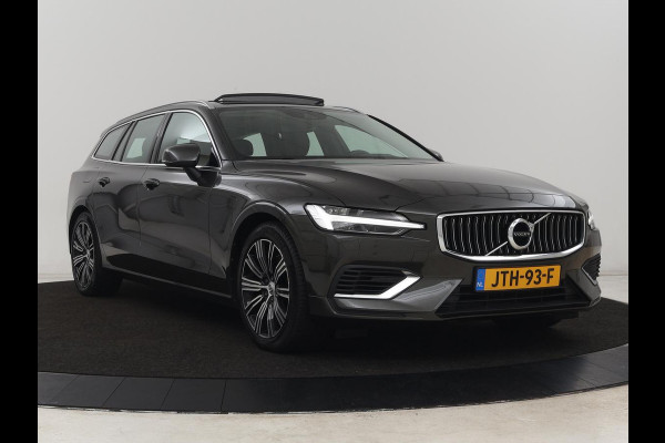 Volvo V60 2.0 T8 Recharge AWD Inscription | Panoramadak | Trekhaak | Stoel & stuurverwarming | Carplay | Harman/Kardon | Navigatie | Achterbankverwarming | Cruise control | PHEV | Plug In