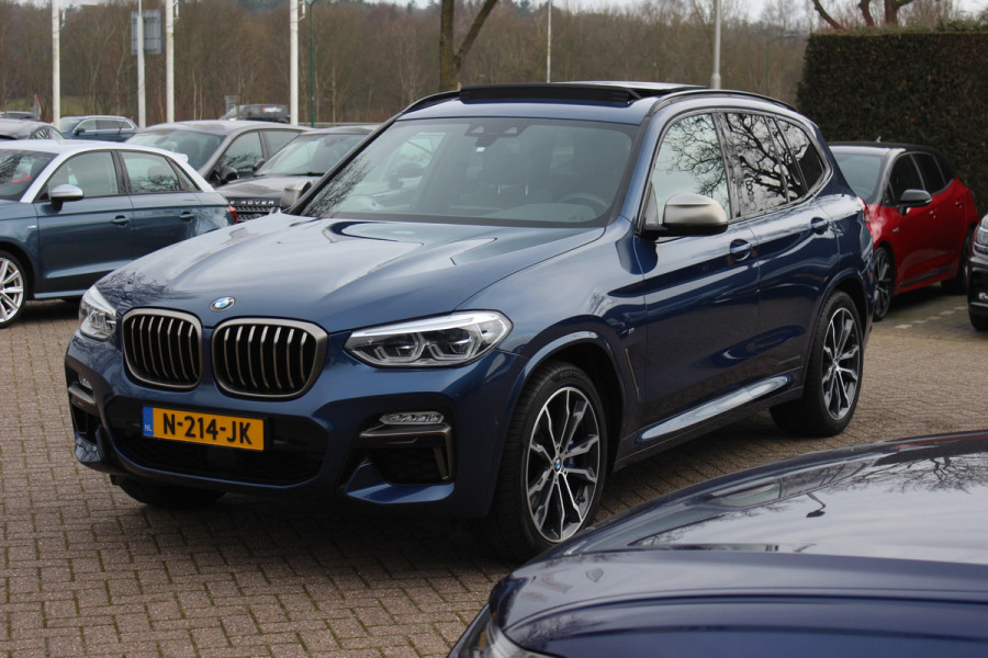 BMW X3 M40i xDrive High Exe. M Sport. / Trekhaak / Panoramadak / Camera / Leder / 20'' / Navigatie / Stoelverwarming / ACC