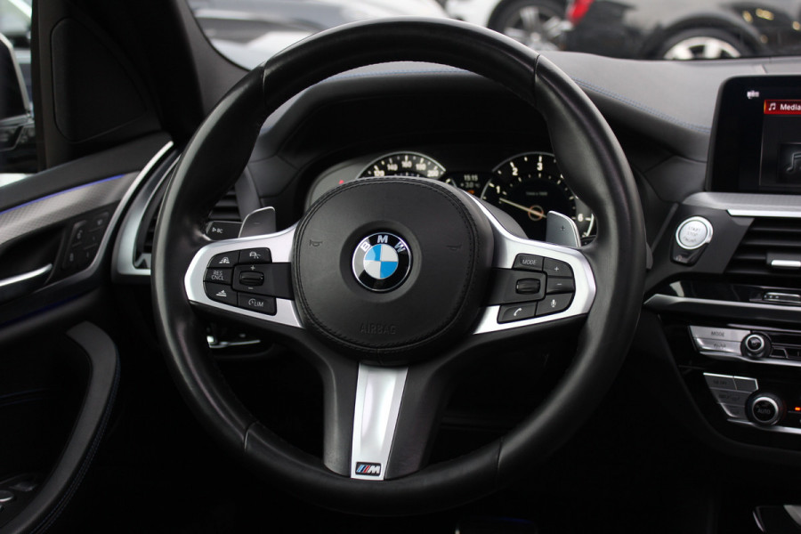 BMW X3 M40i xDrive High Exe. M Sport. / Trekhaak / Panoramadak / Camera / Leder / 20'' / Navigatie / Stoelverwarming / ACC