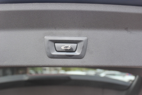 BMW X3 M40i xDrive High Exe. M Sport. / Trekhaak / Panoramadak / Camera / Leder / 20'' / Navigatie / Stoelverwarming / ACC