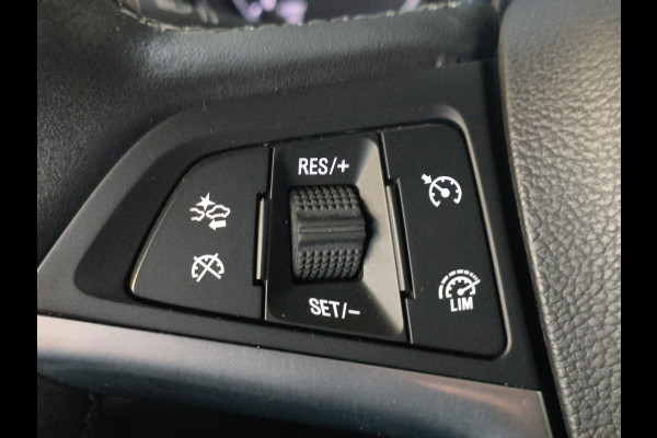 Opel Mokka X 1.4 Turbo Innovation Rijklaar + 12 maanden Bovag-garantie Henk Jongen Auto's in Helmond,  al 50 jaar service zoals 't hoort!