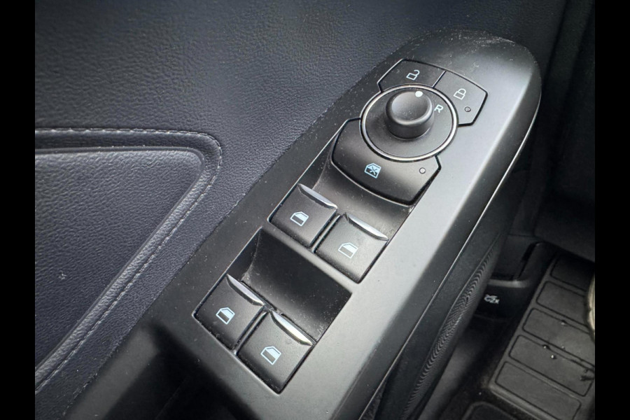 Ford FOCUS Wagon 1.0 EcoBoost Hybrid Trend Edition Business