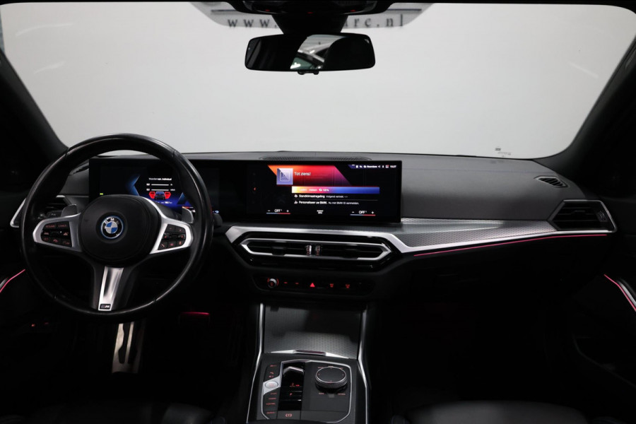 BMW 3 Serie Touring 330e M Sport BTW/LED/VIRTUAL/SFEER/PANO/LEER+S.VERWARMING+MEMORY/18" LMV/PDC/ACC/ECC/12 MND GARANTIE!