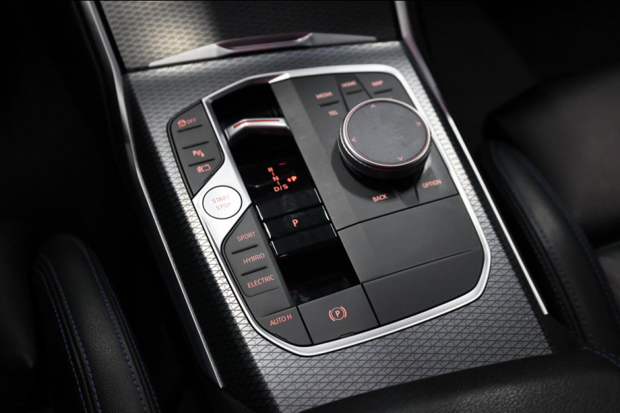 BMW 3 Serie Touring 330e M Sport BTW/LED/VIRTUAL/SFEER/PANO/LEER+S.VERWARMING+MEMORY/18" LMV/PDC/ACC/ECC/12 MND GARANTIE!