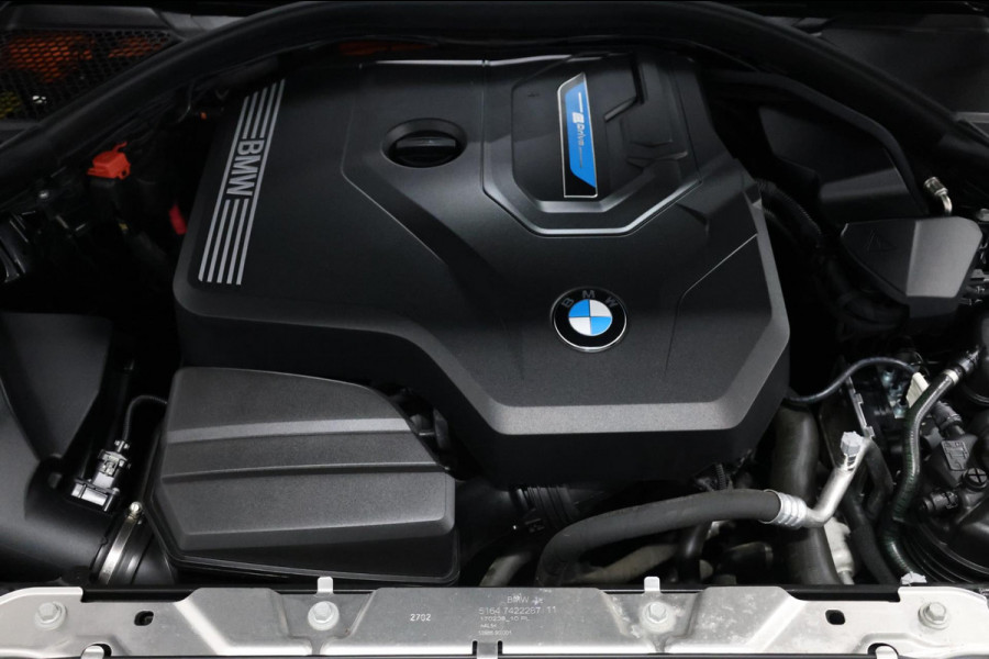 BMW 3 Serie Touring 330e M Sport BTW/LED/VIRTUAL/SFEER/PANO/LEER+S.VERWARMING+MEMORY/18" LMV/PDC/ACC/ECC/12 MND GARANTIE!