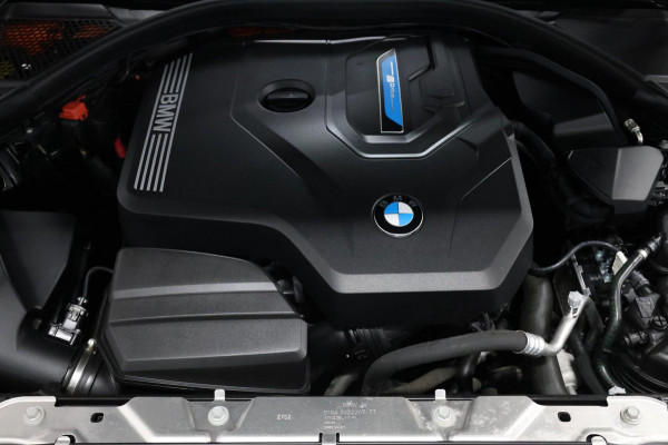 BMW 3 Serie Touring 330e M Sport BTW/LED/VIRTUAL/SFEER/PANO/LEER+S.VERWARMING+MEMORY/18" LMV/PDC/ACC/ECC/12 MND GARANTIE!