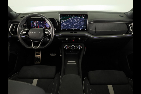 Škoda Kodiaq 1.5 TSI PHEV Sportline Business 204 pk Automaat (DSG) | Verlengde garantie | Navigatie | Panoramadak | Trekhaak (wegklapbaar) | Parkeersensoren | Achteruitrijcamera | Stoelverwarming v/a |