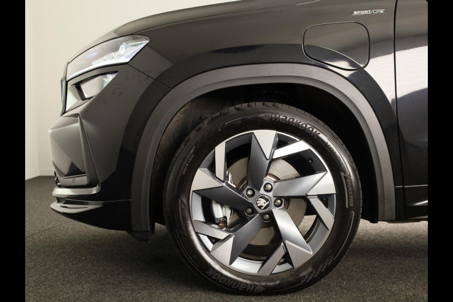 Škoda Kodiaq 1.5 TSI PHEV Sportline Business 204 pk Automaat (DSG) | Verlengde garantie | Navigatie | Panoramadak | Trekhaak (wegklapbaar) | Parkeersensoren | Achteruitrijcamera | Stoelverwarming v/a |
