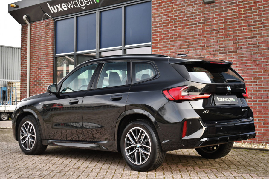 BMW X1 sDrive18i M-Sport Camera ACC-voorber Shadowline Adp-onderstel