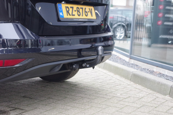 Volkswagen Touran 1.6 TDI Automaat 116 PK SCR Comfortline BNS, Trekhaak, Adap. Cruise Control, Massage, Camera