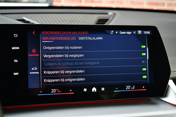 BMW X1 sDrive18i M-Sport Camera ACC-voorber Shadowline Adp-onderstel