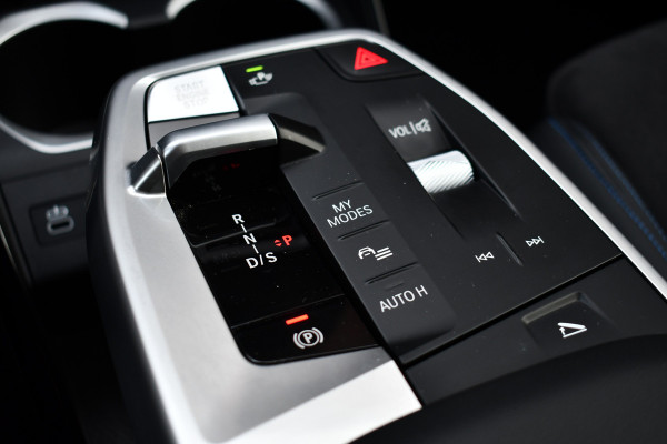 BMW X1 sDrive18i M-Sport Camera ACC-voorber Shadowline Adp-onderstel