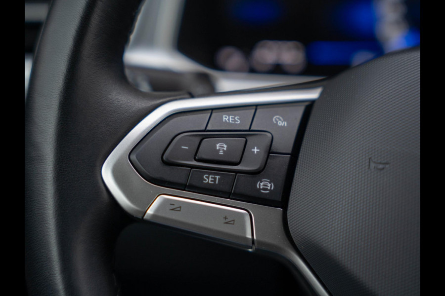 Volkswagen T-Roc Cabrio 1.0 TSI Style / ACC / Camera / Carplay / Stoelverwarming