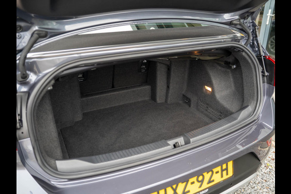 Volkswagen T-Roc Cabrio 1.0 TSI Style / ACC / Camera / Carplay / Stoelverwarming